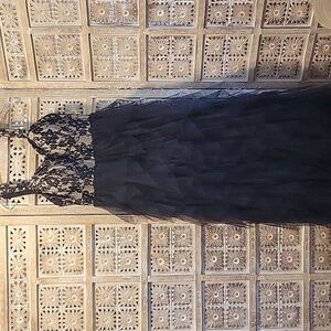 Black Lace Top Evening Gown With Tiered Tool Bottom
